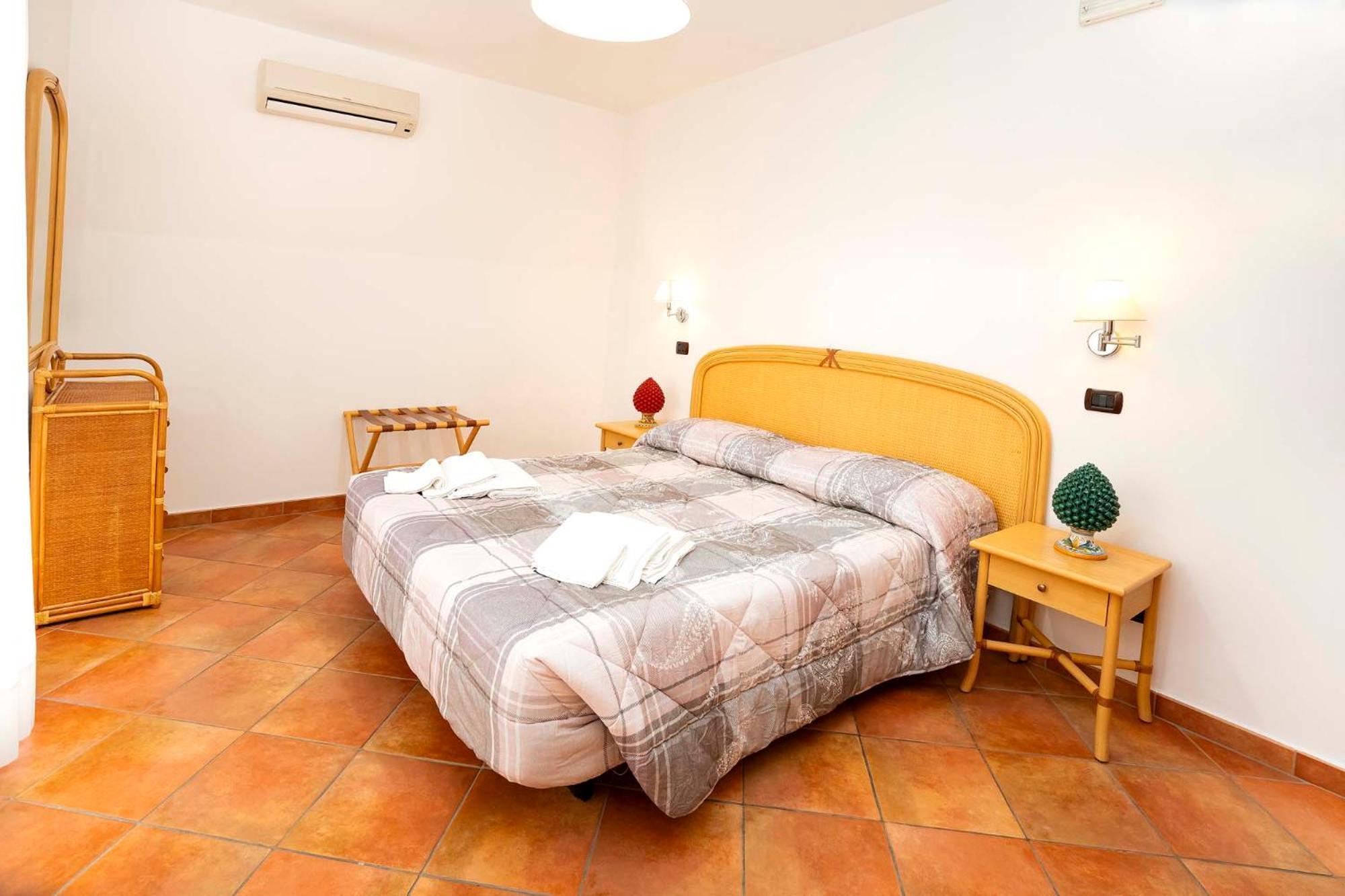 Le Tartarughe Aparthotel Letojanni Buitenkant foto