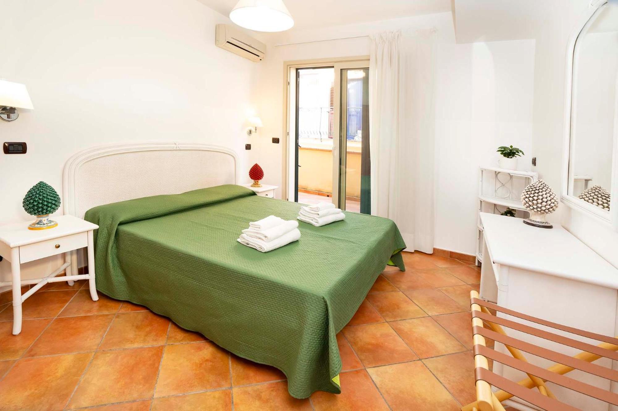 Le Tartarughe Aparthotel Letojanni Buitenkant foto