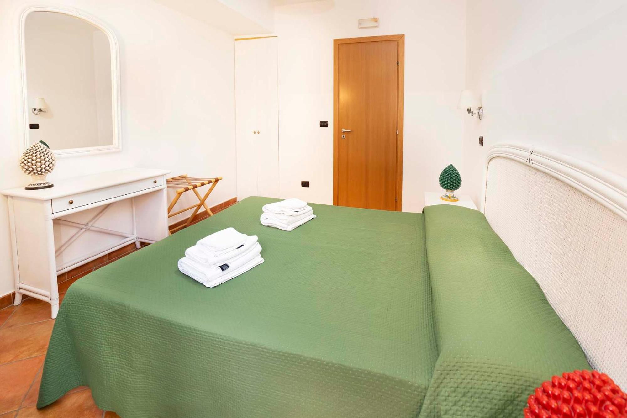 Le Tartarughe Aparthotel Letojanni Buitenkant foto